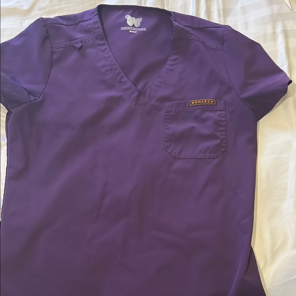 Women’s Monarch Scrub Top
